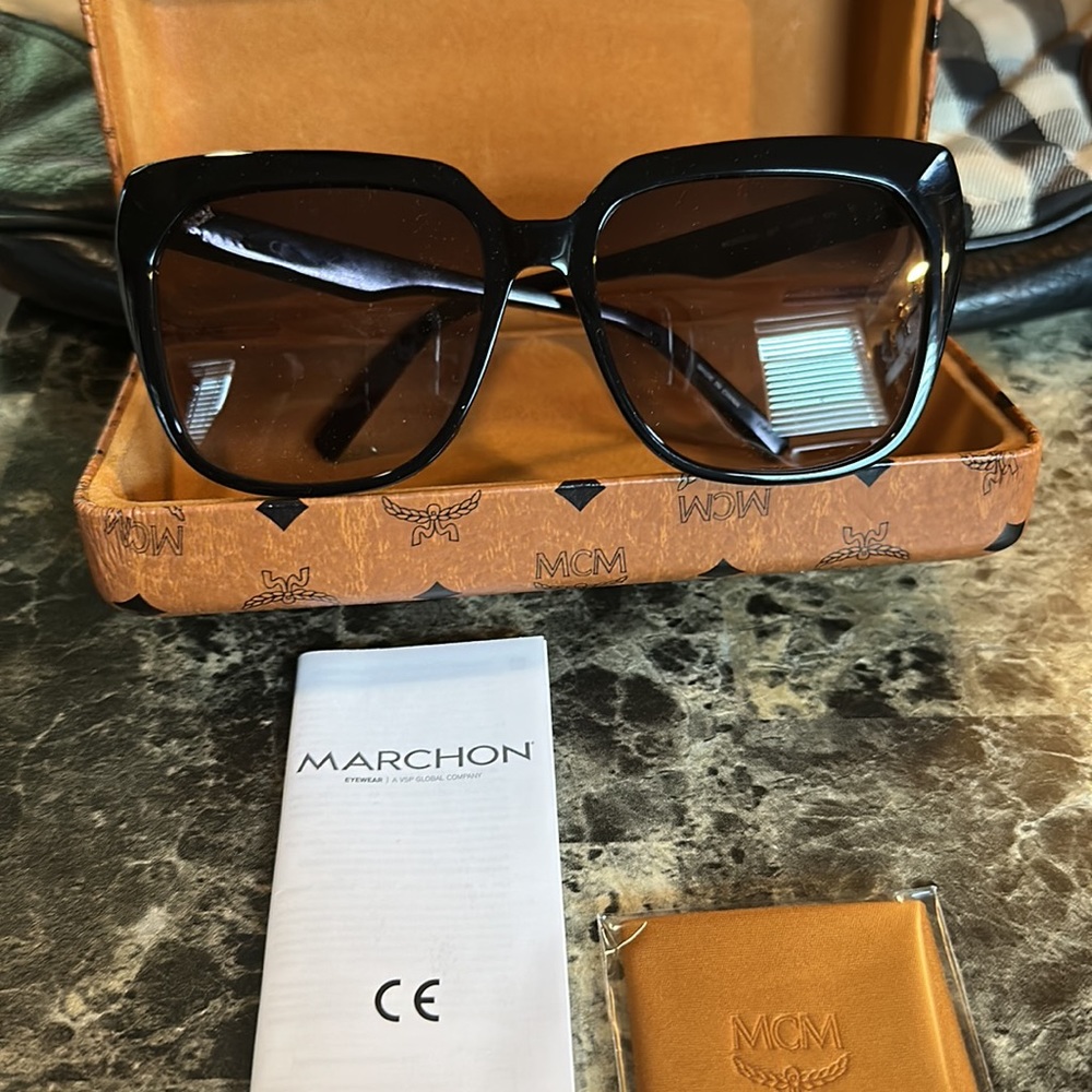 MCM sunglasses 😎